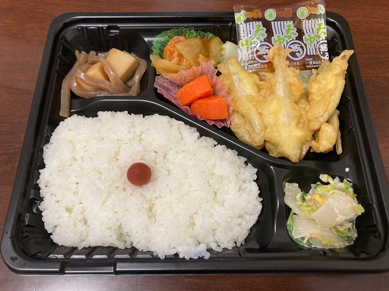 弁当屋マンマのワカサギ天ぷら弁当