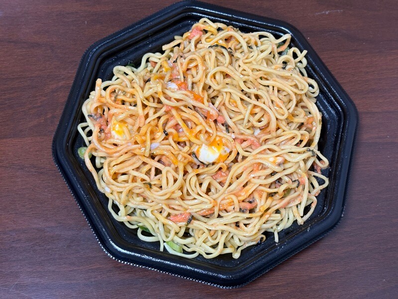 ハローズの明太バター醤油温玉まぜそば