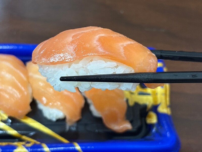 サーモンにぎり