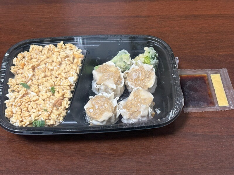 直火炒飯とたれつき肉焼売