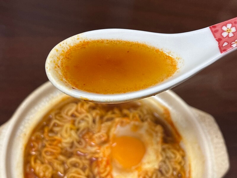 日清辛ミョン 韓国風旨辛ラーメン