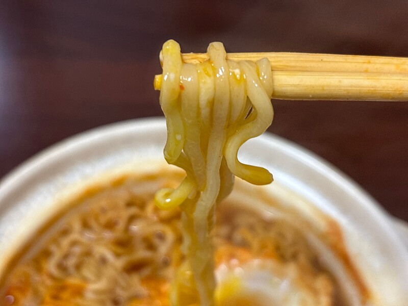 日清辛ミョン 韓国風旨辛ラーメン